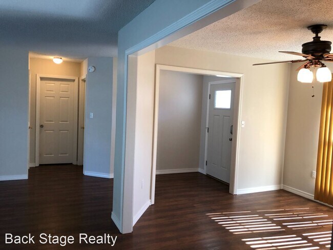 Building Photo - 4 br, 3 bath House - 810 Linda Drive