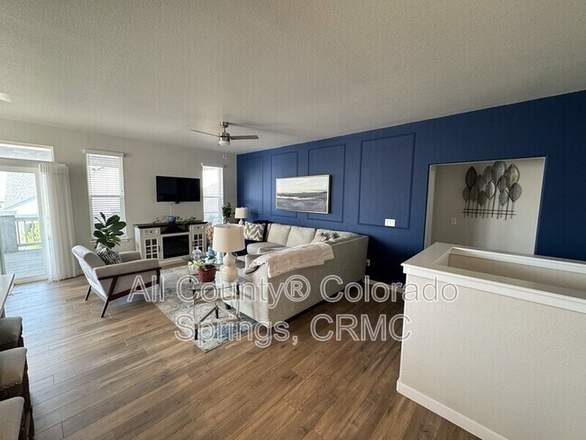 Foto del edificio - 5755 Marlee Dr