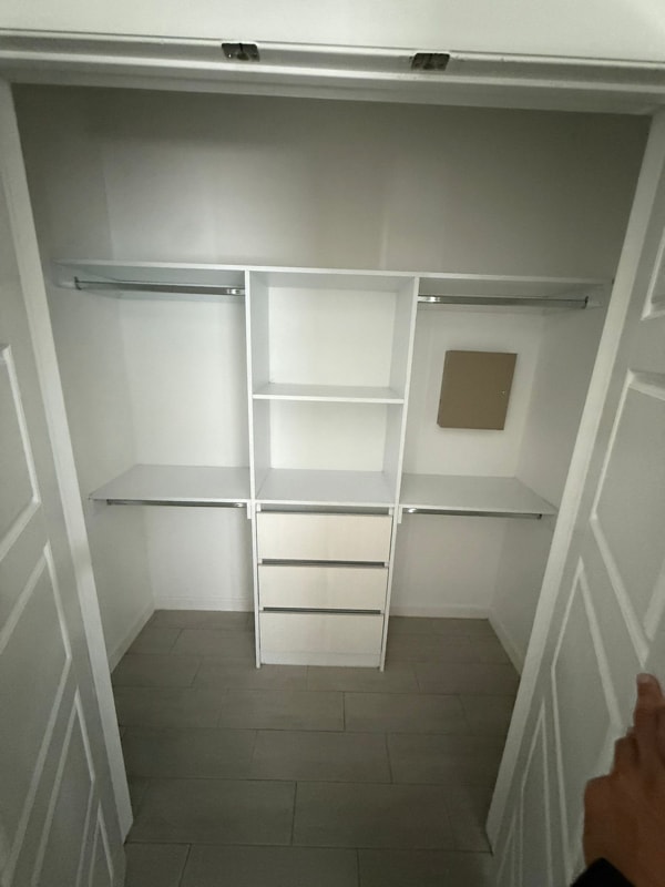 Building Photo - 1625 W Smt Dr