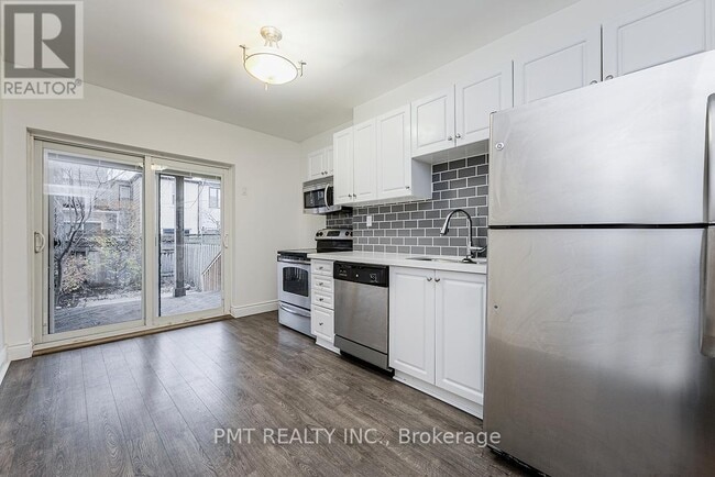 Building Photo - 863 Pape Ave