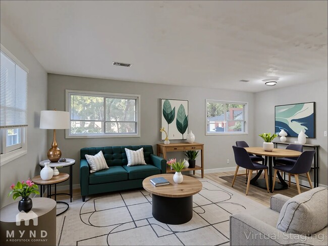 Building Photo - 2585 Westchester Dr