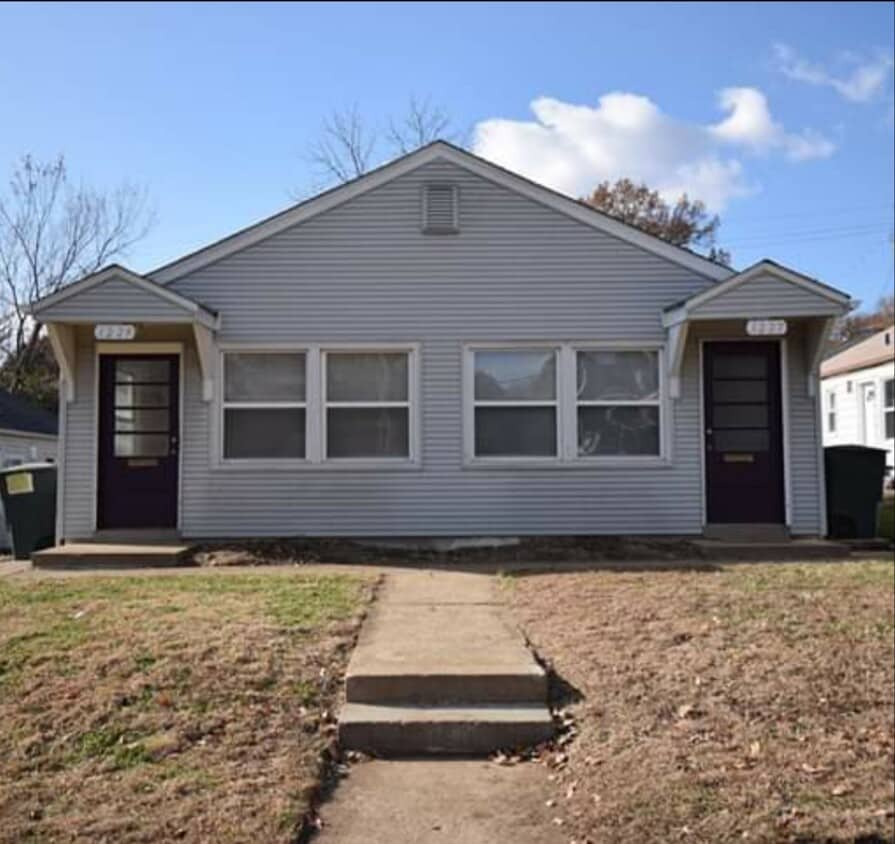 Primary Photo - 1227 Louisville ave