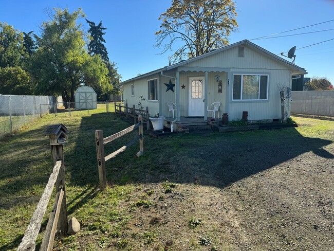 Foto del edificio - Super cute 2 bedroom, 1 bath house!