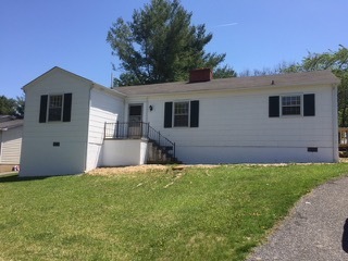 Primary Photo - Radford, 2 BR / 1 BA, Available mid June