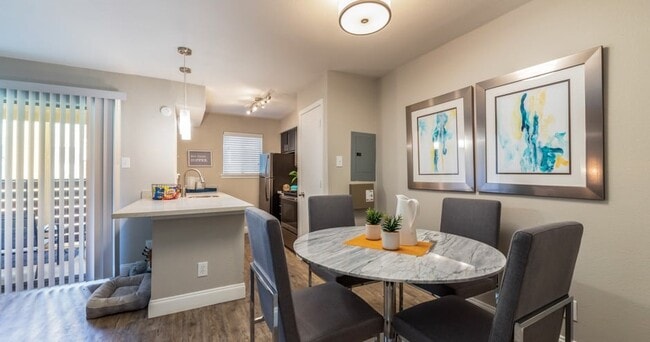 Building Photo - Flintridge Apartment Homes