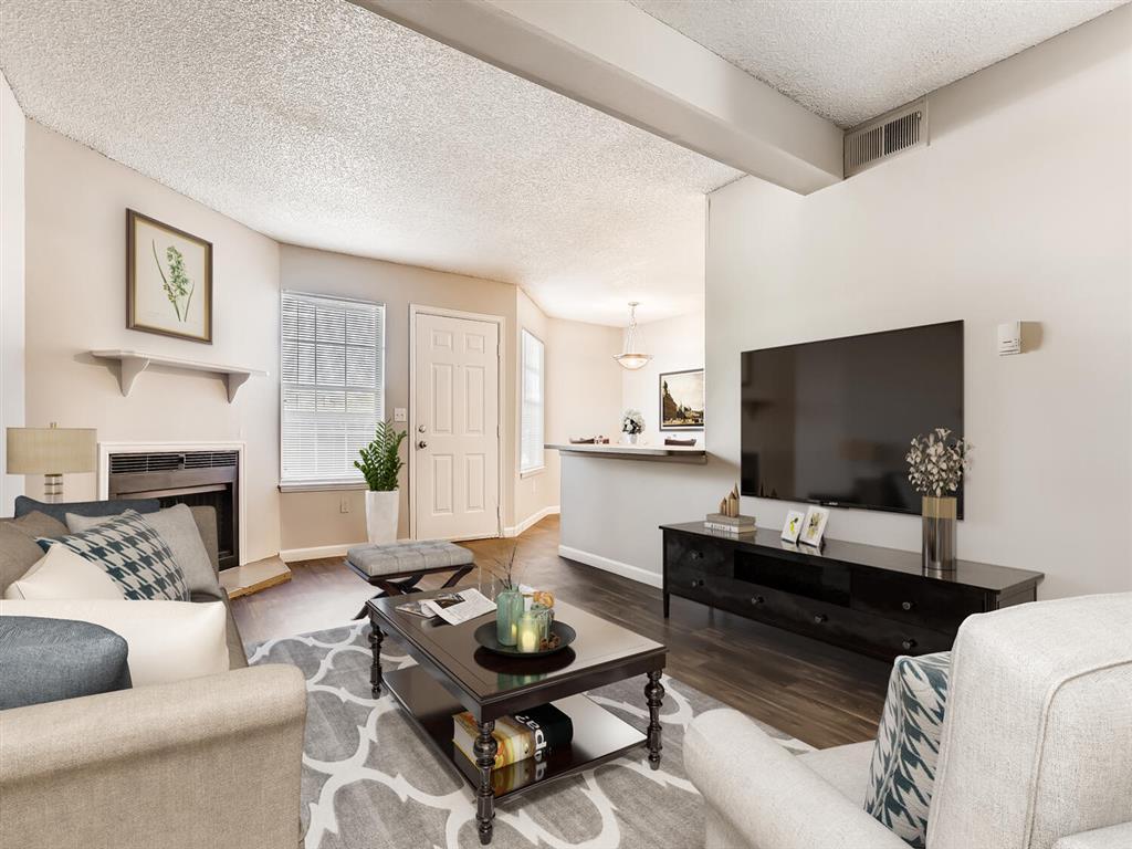 Silverbrook Apartments 15403 E 1st Ave Aurora, CO