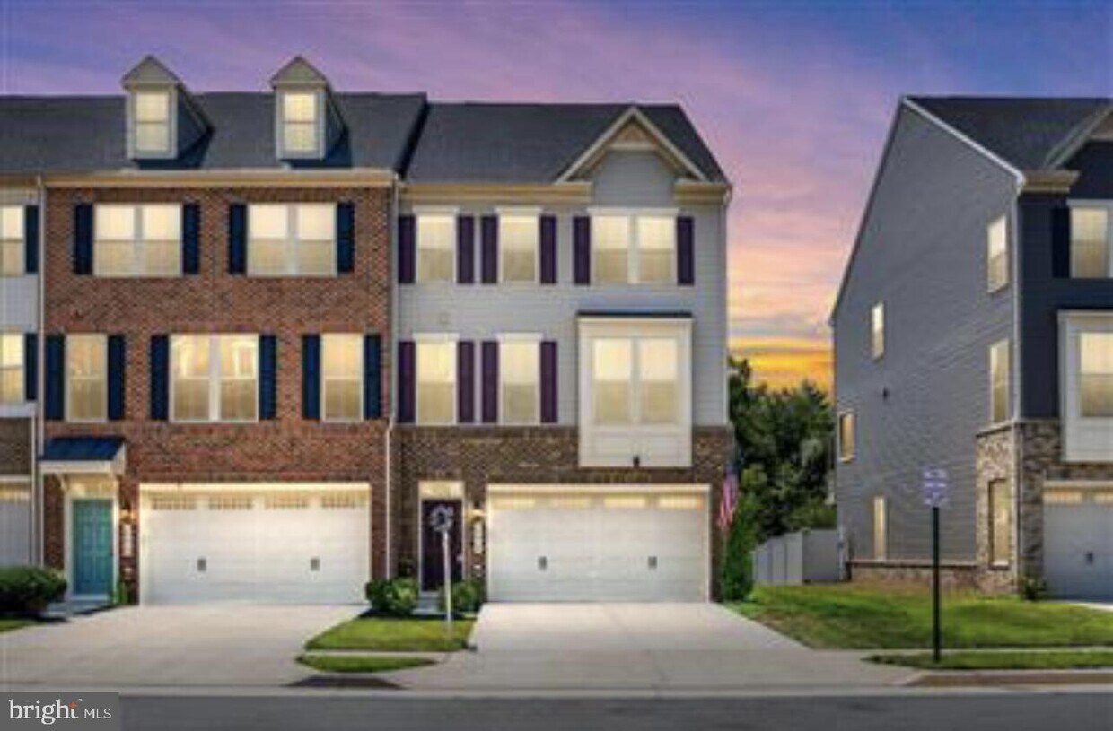 Foto principal - 10428 Steeplechase Run Ln