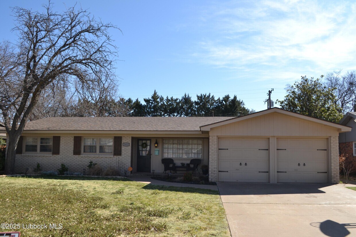 Foto principal - 3413 62nd St