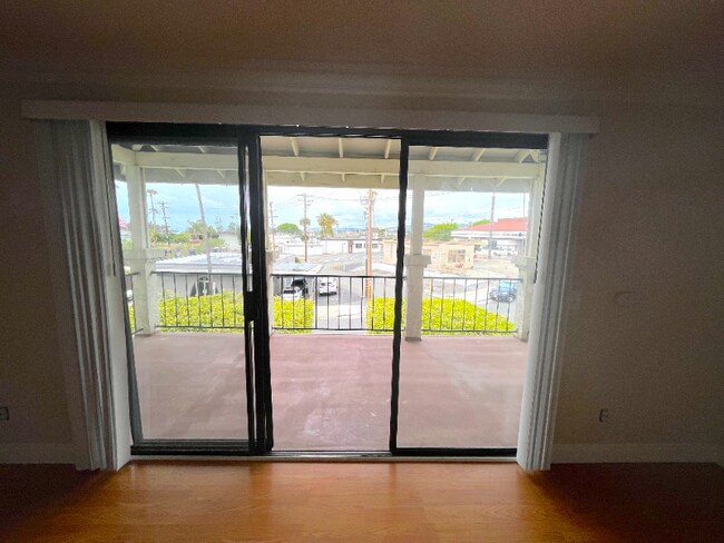 Foto del edificio - 101 W Canada