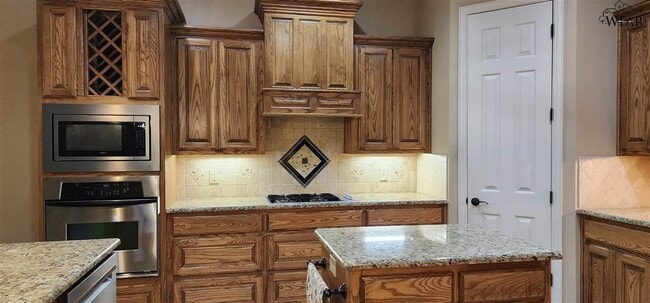 Foto del edificio - 1608 Tanglewood Dr