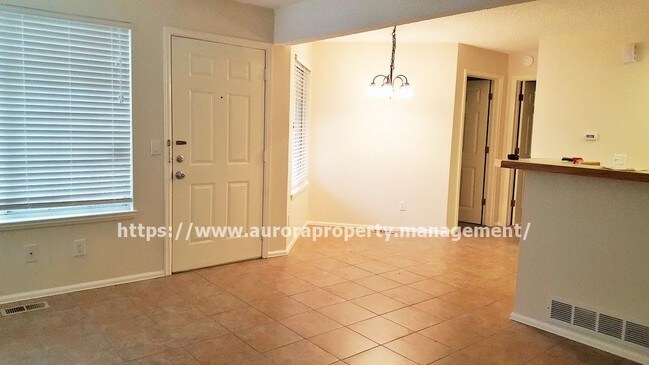 Foto del edificio - 13744 E Lehigh Ave