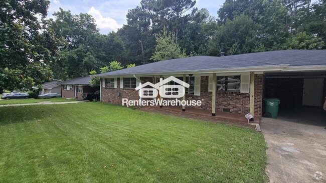 Building Photo - 3961 Lindsey Dr