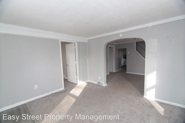 Foto del edificio - 3 br, 1 bath House - 1004 13th St.