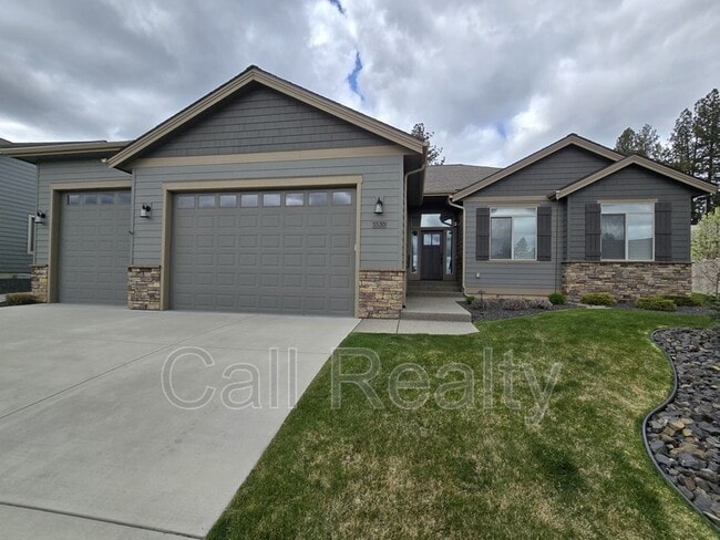 Building Photo - 5530 N Radium Ln