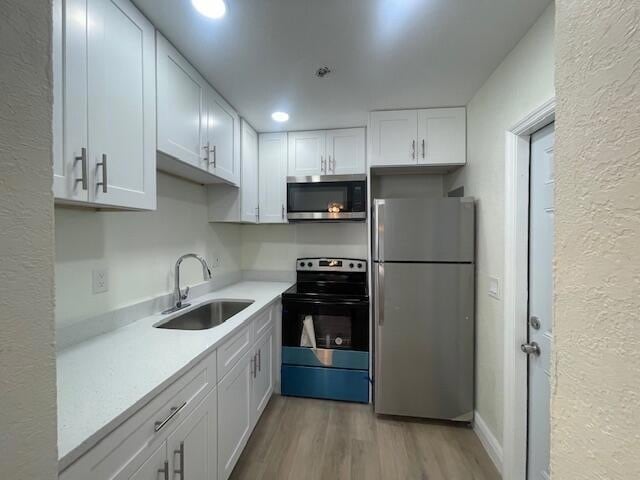 Photo - 304 N Tamarind Avenue Unit Townhome