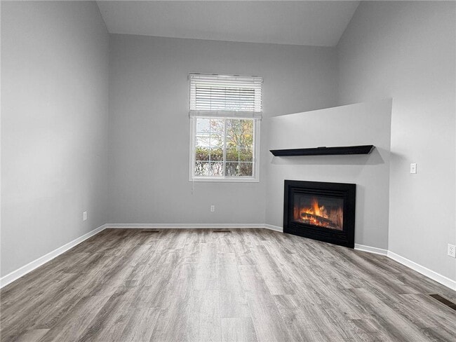 Building Photo - 8349 Kimball Dr