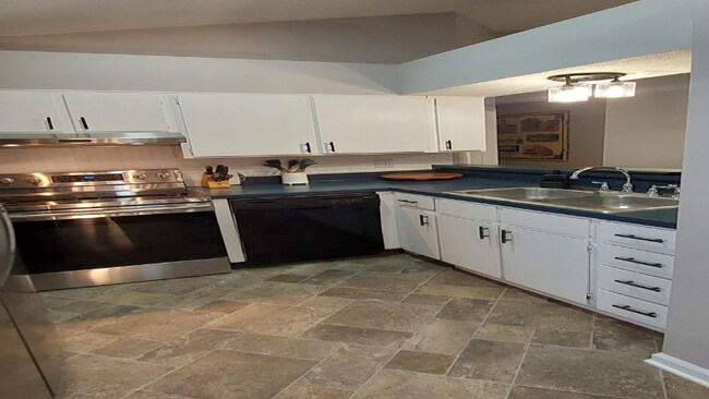 Foto del edificio - 1940 Timberline Way