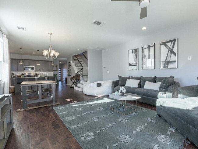 Building Photo - 503 Kemp St