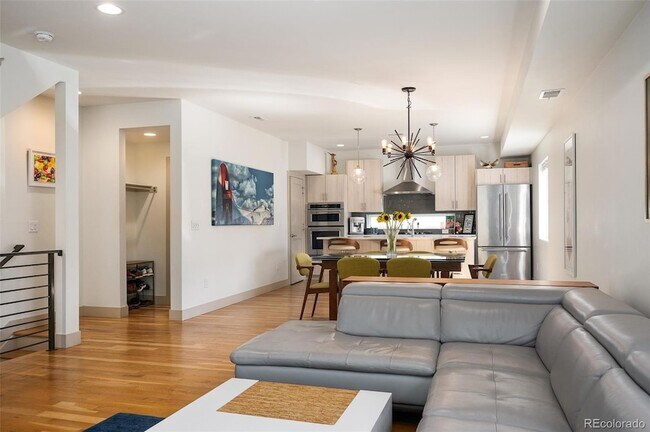 Foto del edificio - 2224 E 21st Ave