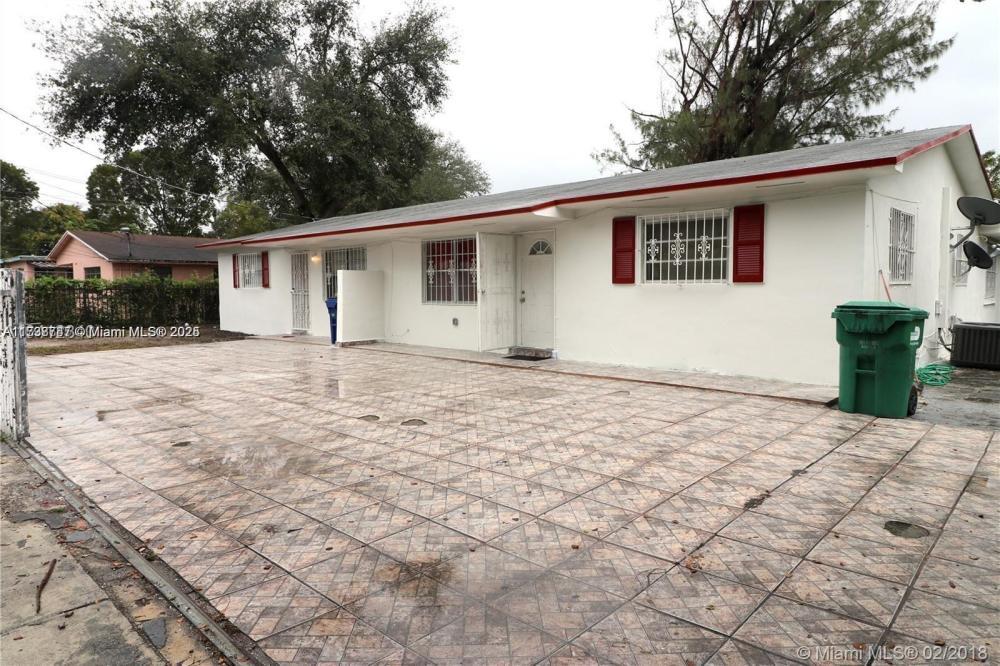 Primary Photo - 4 bedroom in Miami FL 33147