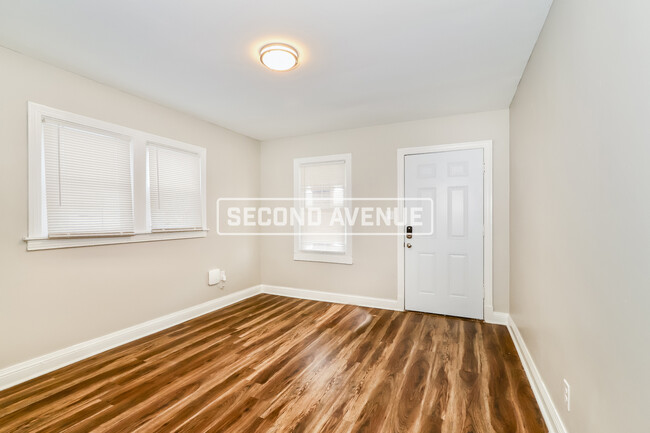 Building Photo - 716 Heywood Ave