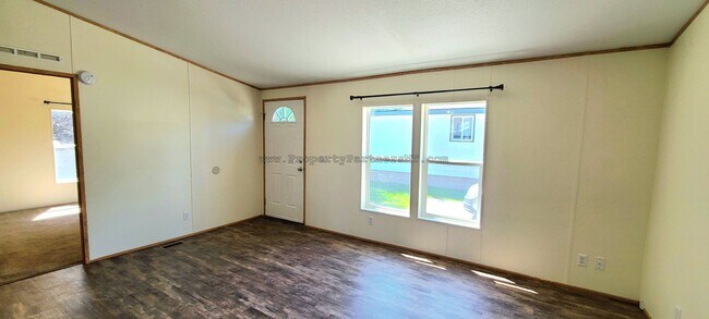 Foto del edificio - *** Very Nice *** 3 Bed 2 Bath remodel Modular house