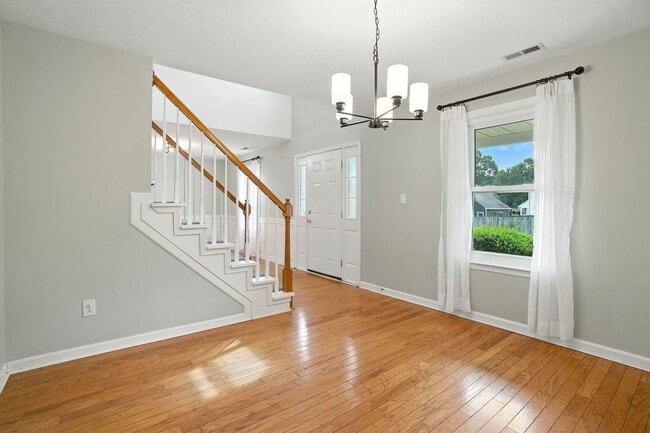 Foto del edificio - Welcome Home to the Springhill Community!