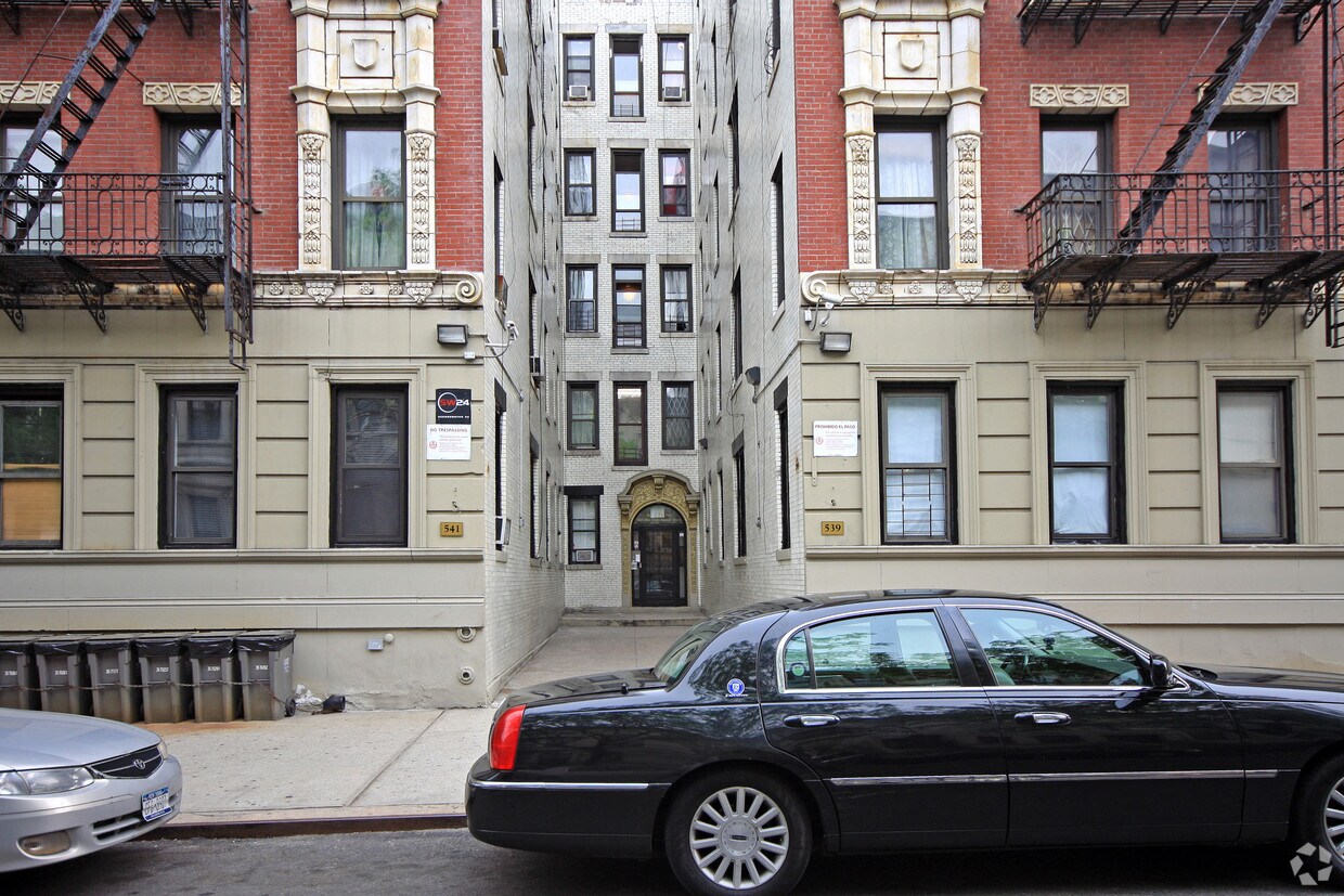 Foto del edificio - 539-541 W 162nd St