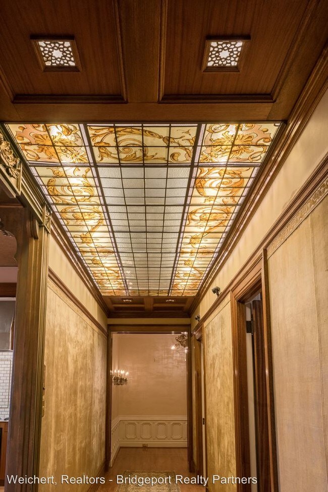 Foto del edificio - 2141 NW Davis St