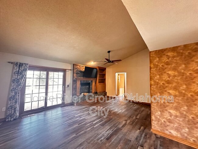 Building Photo - 1340 Chimney Hill Rd