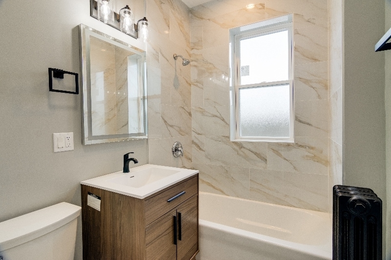 Photo - 3420 W Dickens Ave (Chicago, IL)