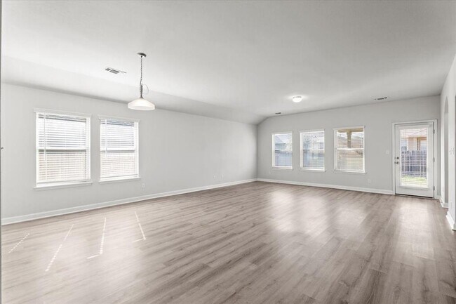 Building Photo - 208 Lt. John Decker Dr