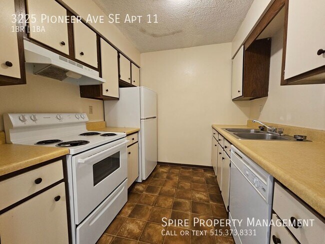 Building Photo - 1Bedroom. Great SE location near Mt. Verno...