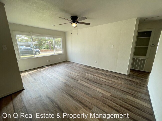 Foto del edificio - 3 br, 1 bath House - 502 Ridgecrest St.