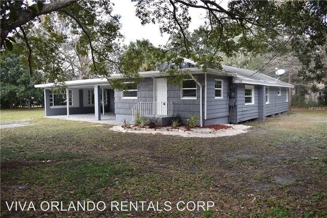 Foto del edificio - 3 br, 1 bath House - 1102 Santa Barbara Dr