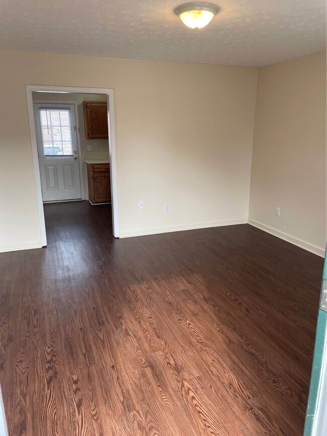 Foto del edificio - 133 Alycia Dr