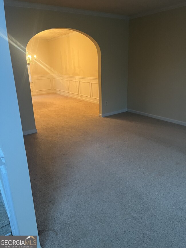 Building Photo - 9423 Flowering Trail