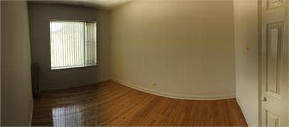 Building Photo - 7108 S Rhodes Ave