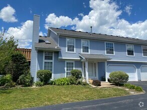 Building Photo - 3S121 Timber Dr