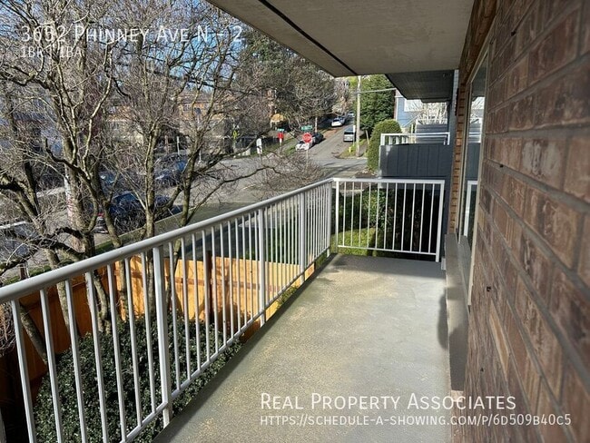 Photo - 3652 Phinney Ave N Apartment