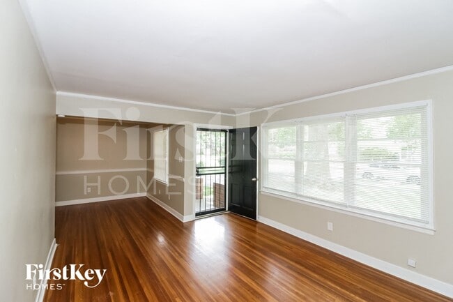 Foto del edificio - 4516 Leatherwood Ave