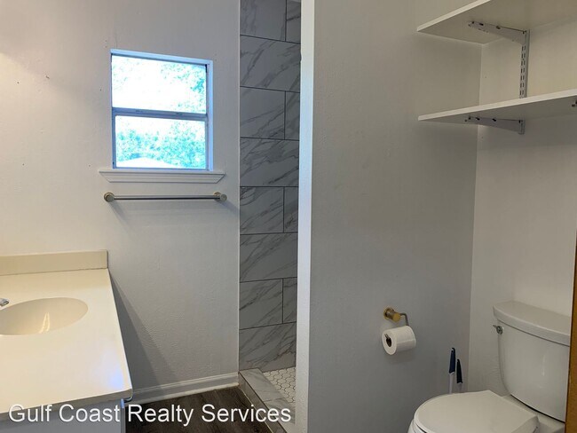 Foto del edificio - 2 br, 2 bath House - 5734 Bobalo Drive