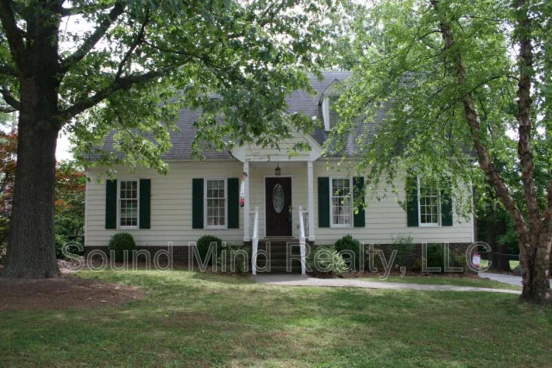 Foto principal - 1617 Burnt Mill Rd