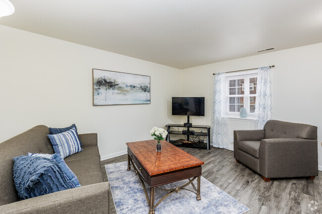 2BR, 1.5BA - 1,080F - Livimg Room - Chelsea At Lee Hall