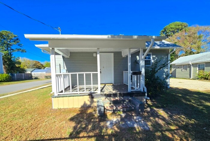 Photo - 9447 Peachtree St (Norfolk, VA)