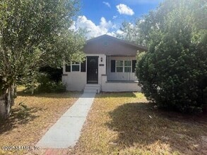 Building Photo - 2325 Westover Dr