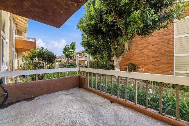 Foto del edificio - 16040 Leffingwell Rd
