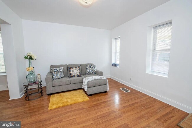 Foto del edificio - 5309 Belfield Ave
