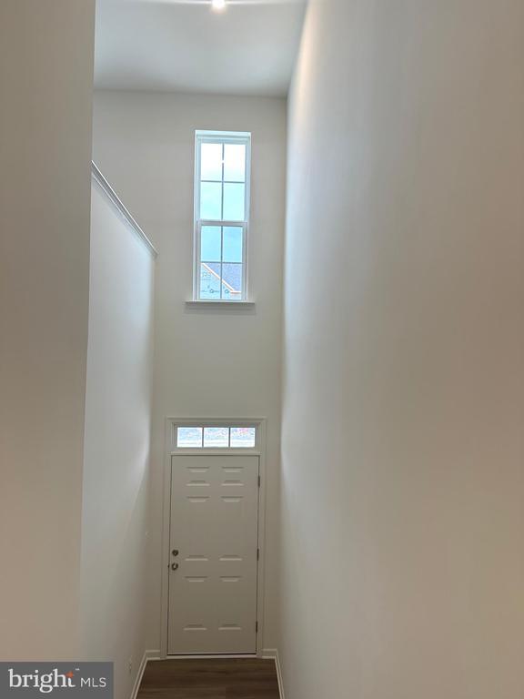 Building Photo - 93 Stafford Pl