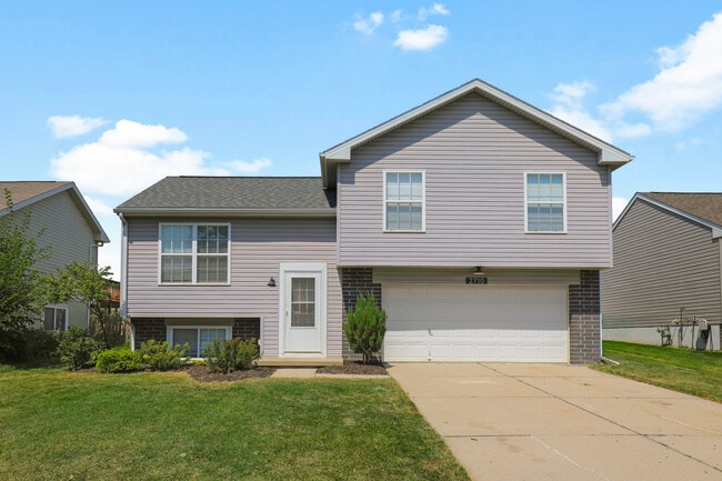 Building Photo - 2710 Mesa St